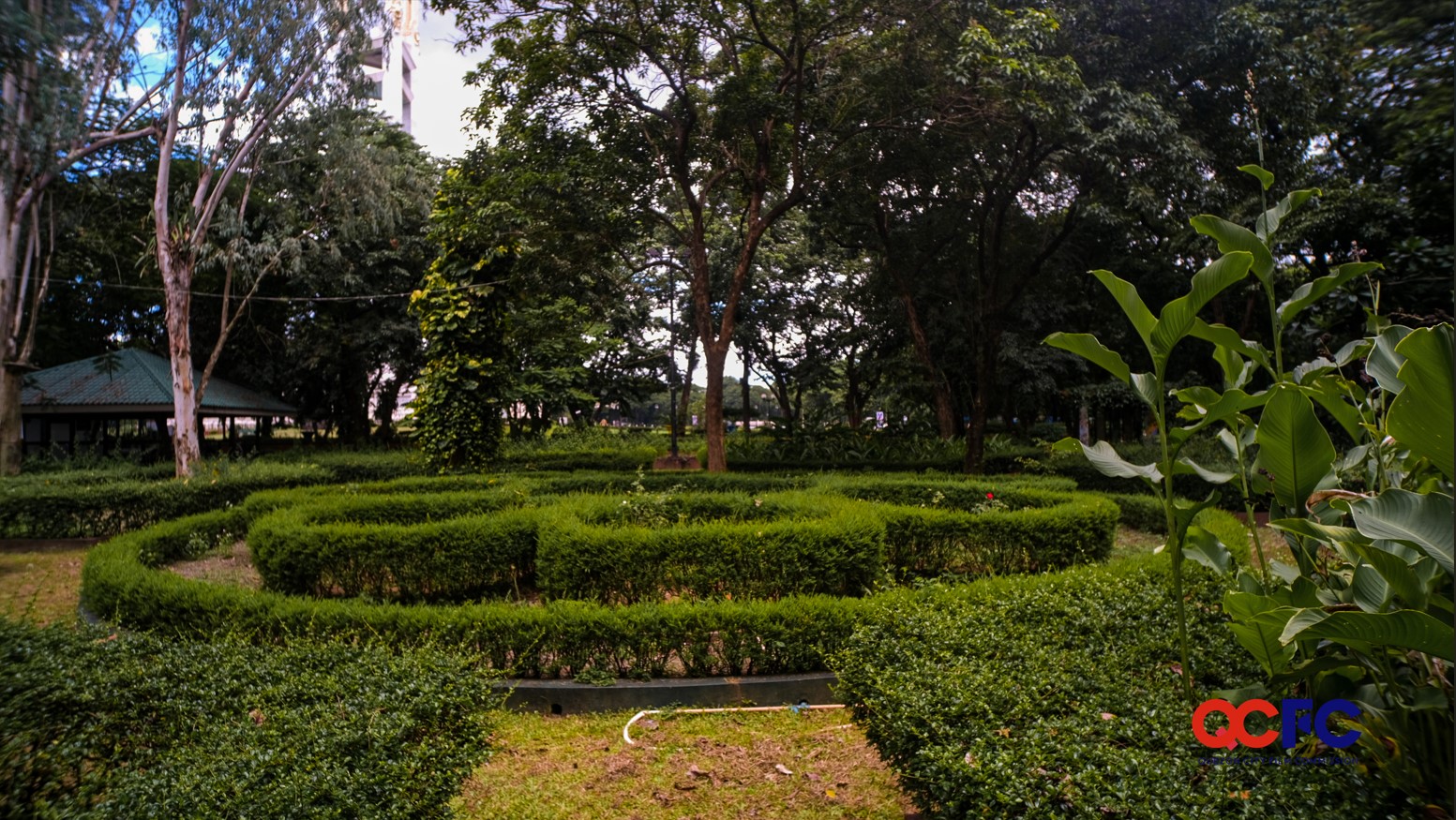 qc-circle-flower-garden