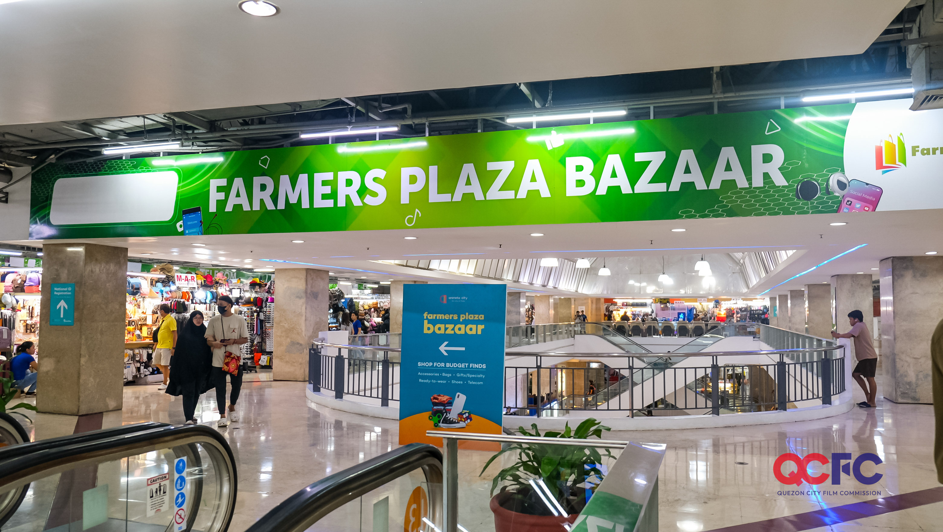 Farmers Plaza